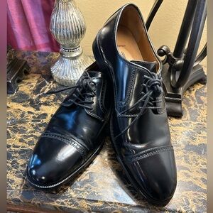 Johnston & Murphy Leather Bradford Cap-Toe Oxford Shoes